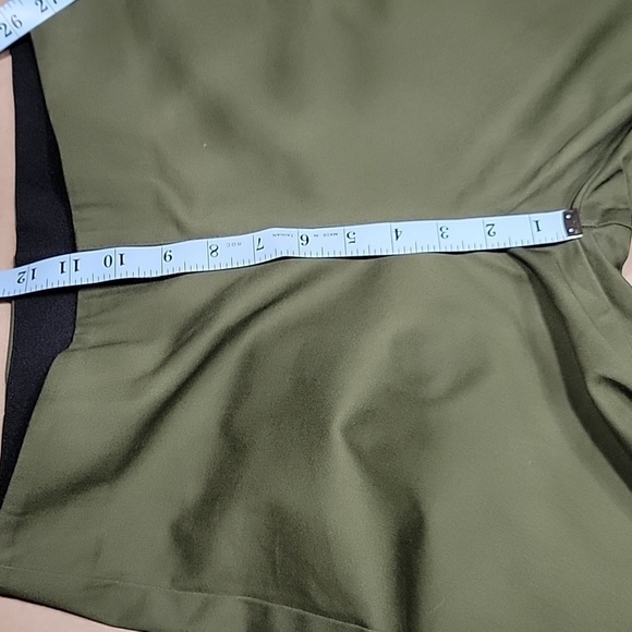 Old Navy, Size 8 High Rise Skinny WOW Pant, "In the Weeds" Color, Excellent Cond - Picture 8 of 14